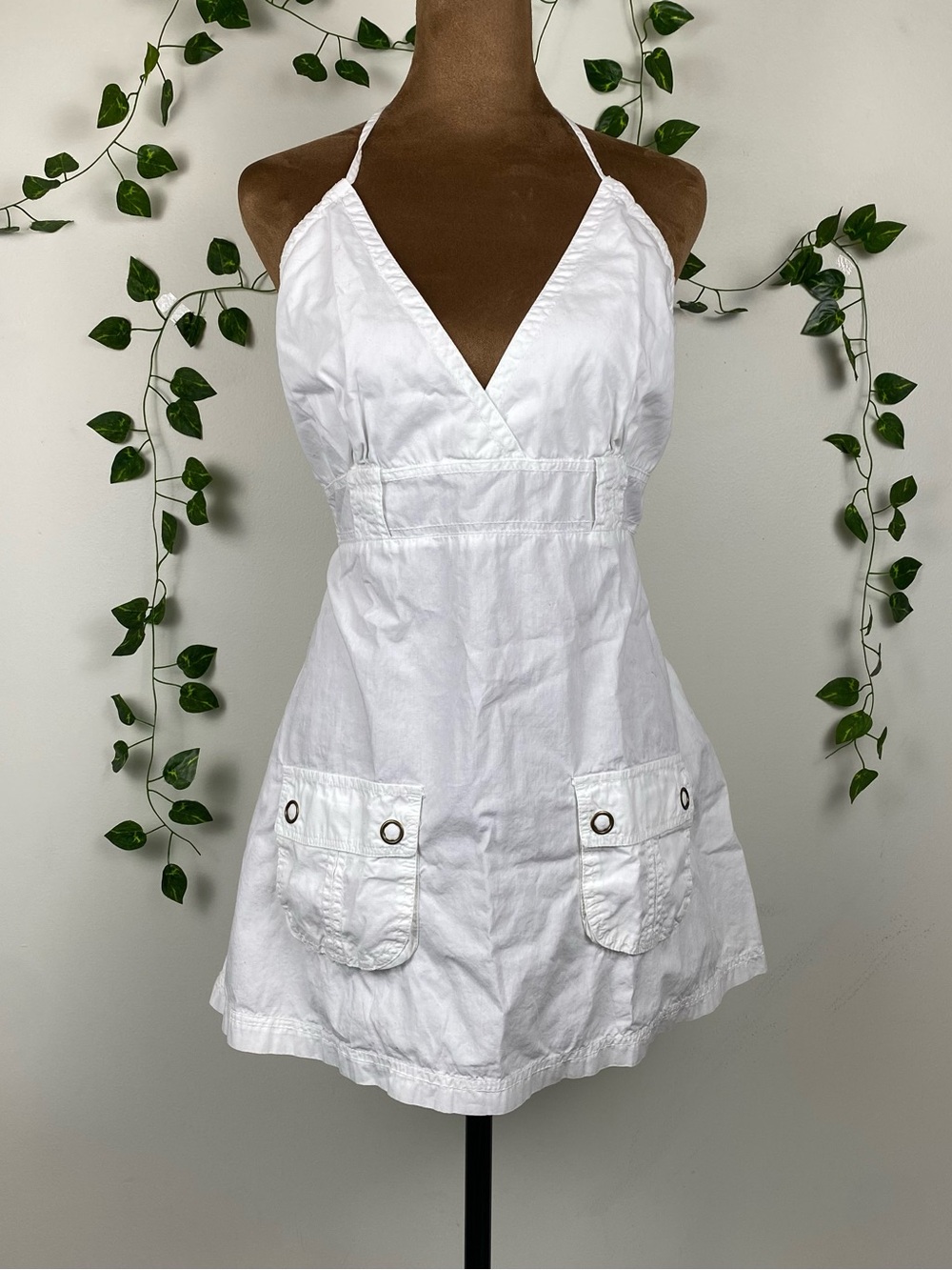 Vintage Y2K white babydoll top tie halter v-neck cotton cami tank cargo pockets